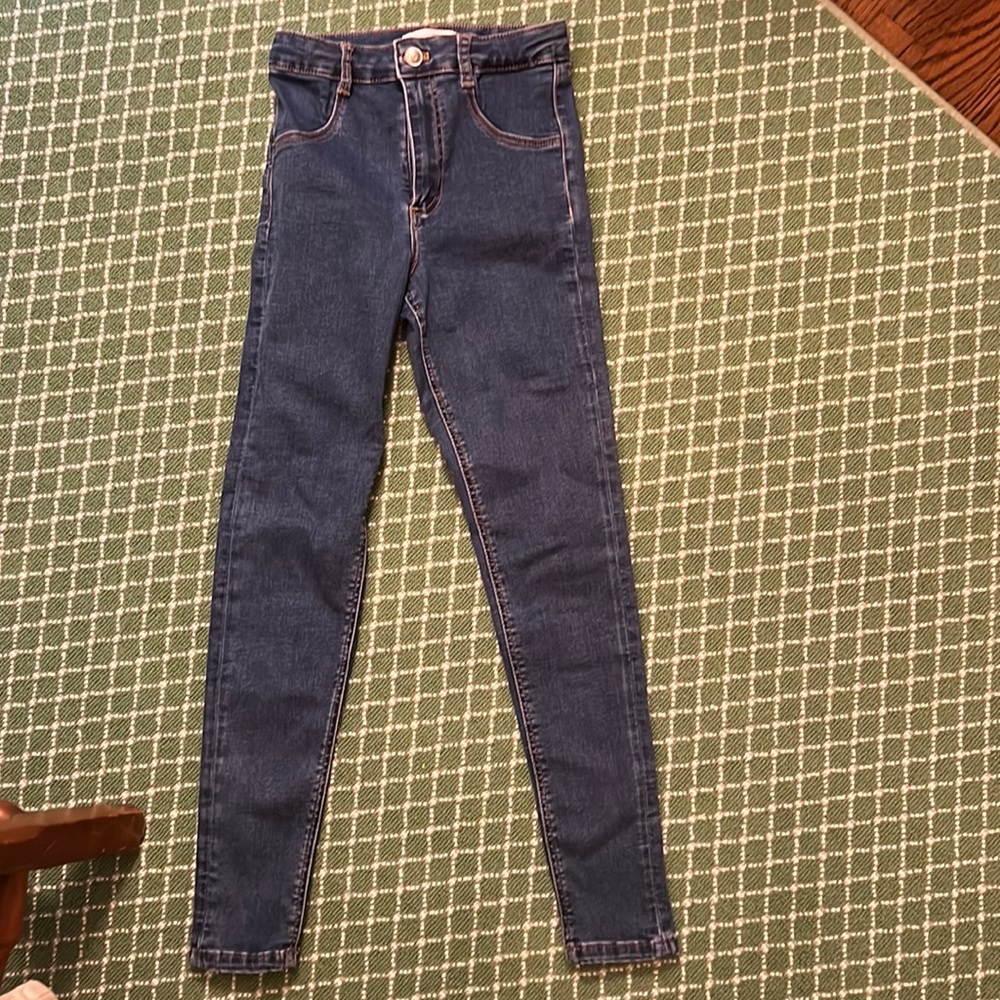 Zara Girls blue skinny Jean in size 13-14